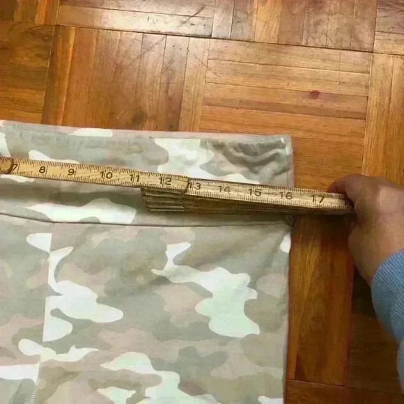 wild fable light cream camo legging shorts gym shorts women large - Picture 3 of 5